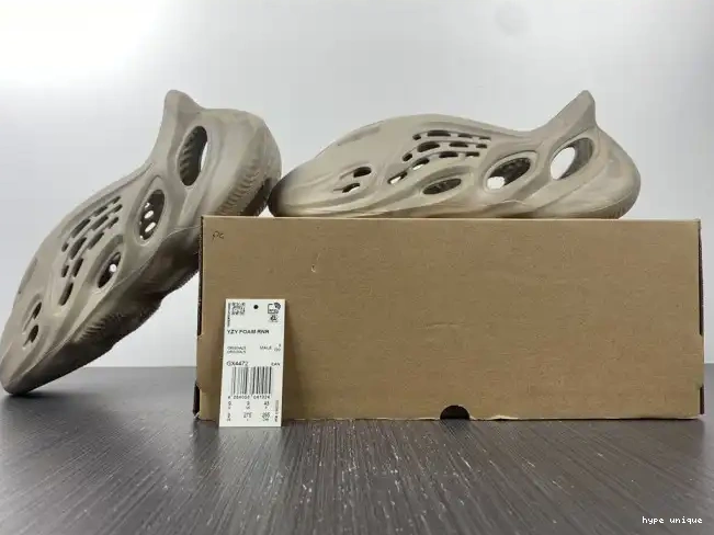 hype Yeezy GX4472 Stone Sage Adidas Foam RNNR 0512